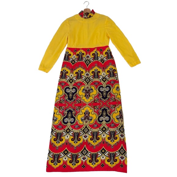 The Unbranded Brand Dresses & Skirts - VTG 70s Yellow Womens Dress M Groovy Psychedelic Paisley Red Navy Heritage 60s